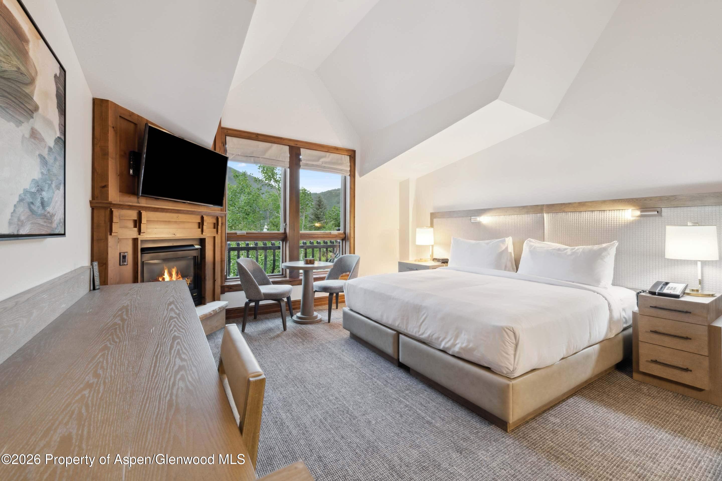 415 E Dean St, Unit 30, Week 10