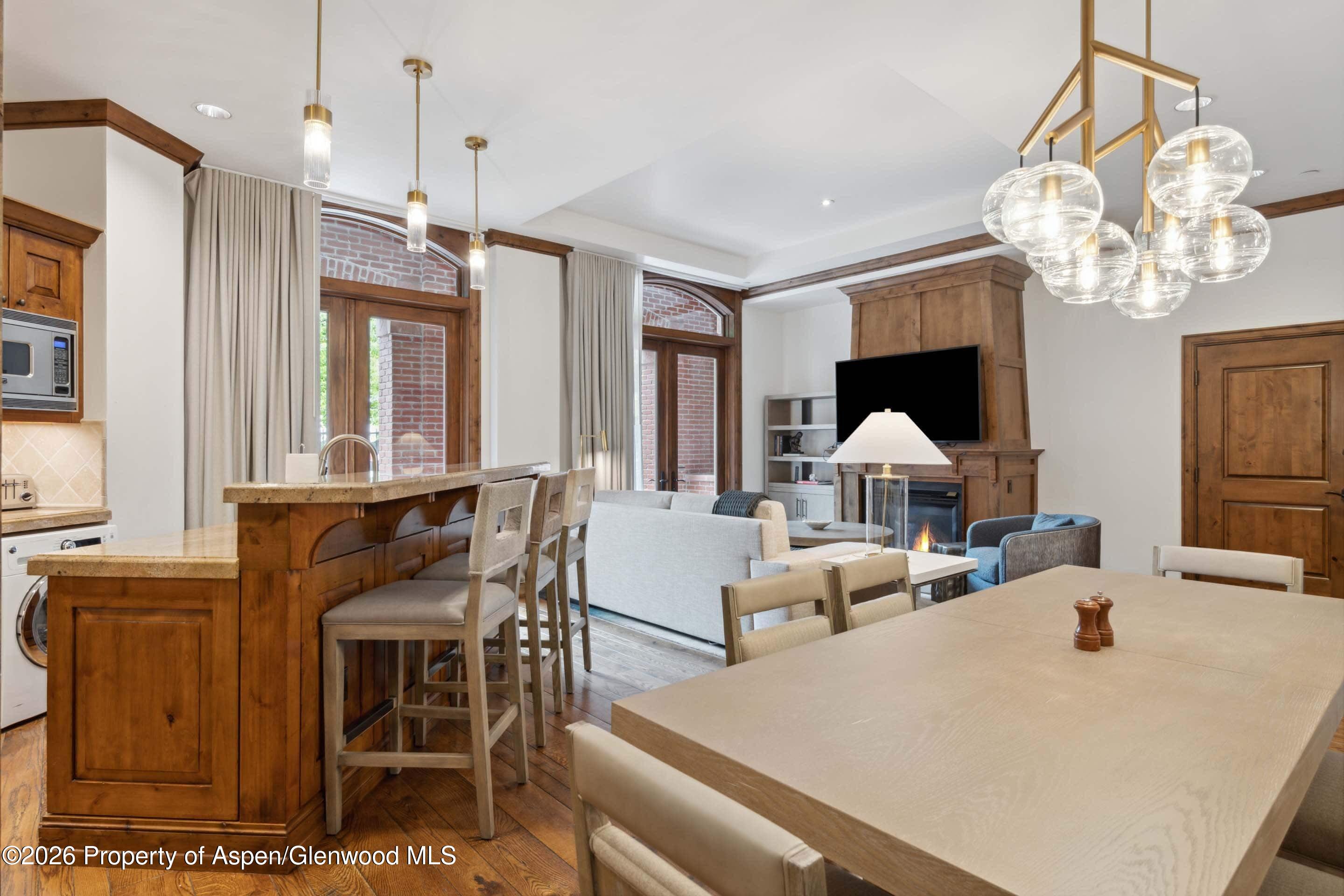 415 E Dean St, Unit 8, Week 12