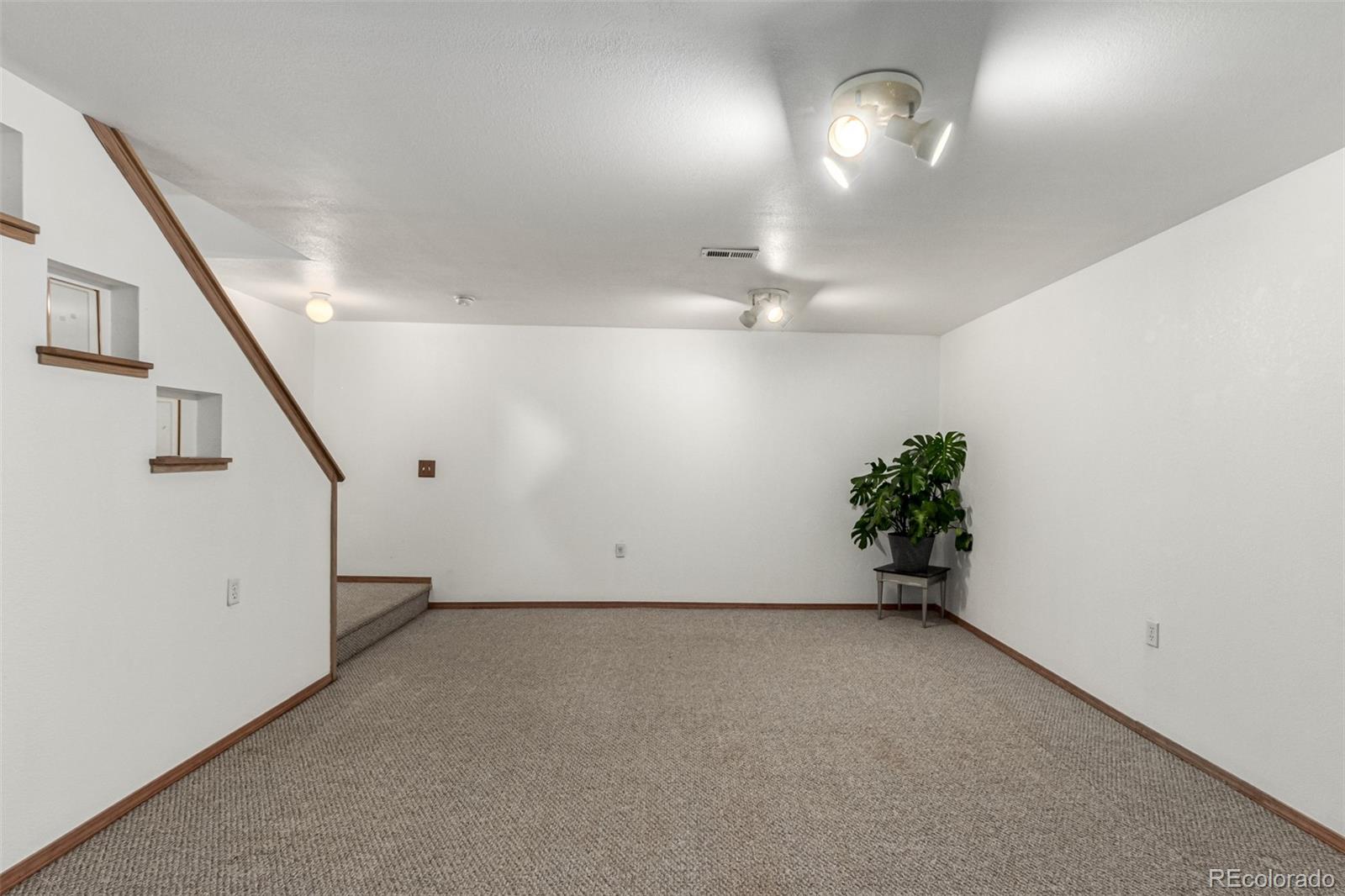 630 E 3rd Street