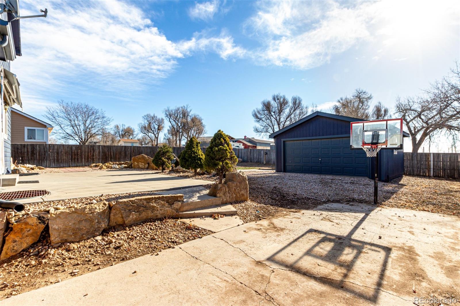 630 E 3rd Street