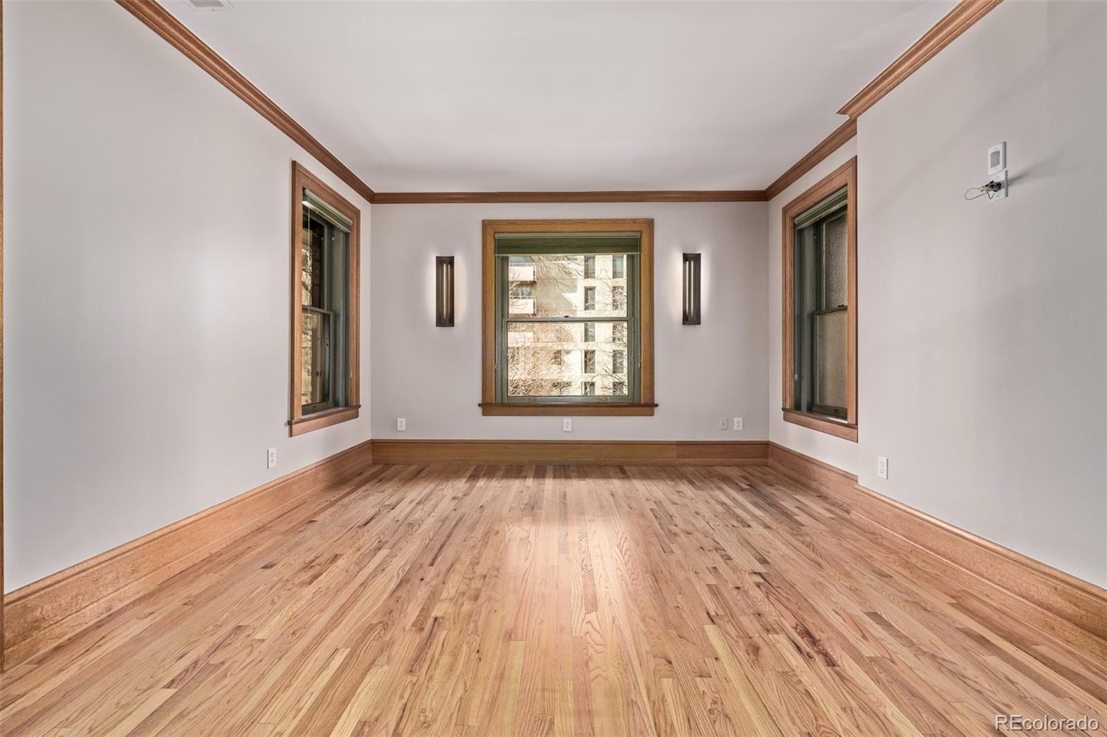 1034 N Logan Street Unit: 2W