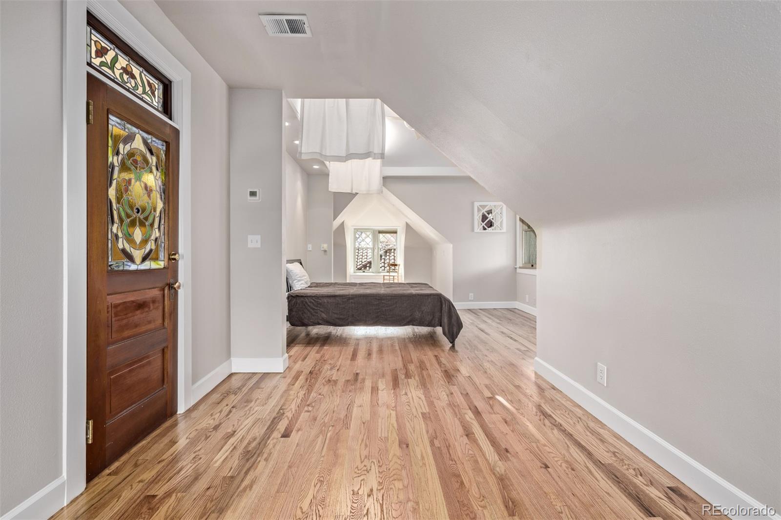 1034 N Logan Street Unit: 2W