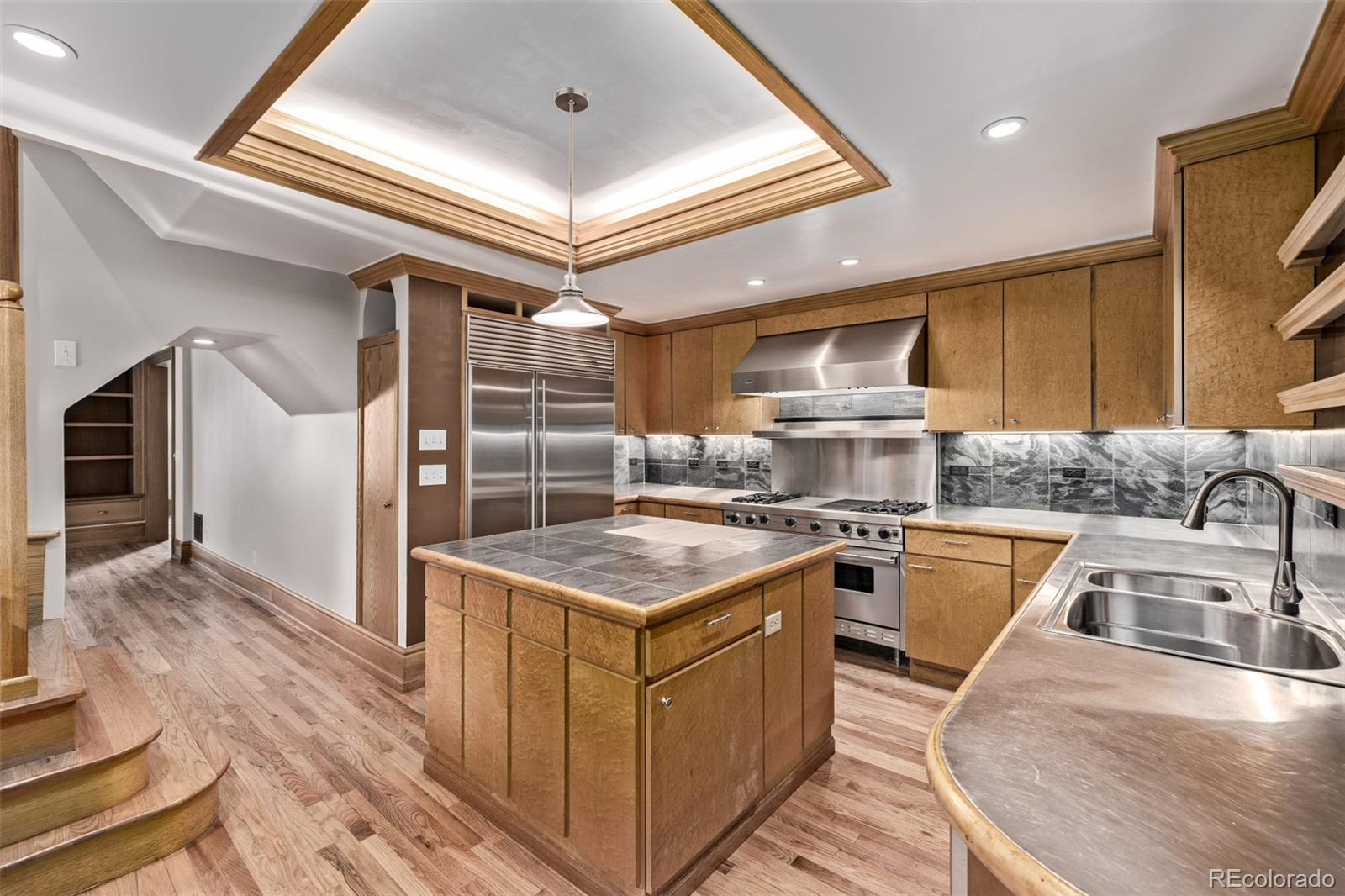 1034 N Logan Street Unit: 2W