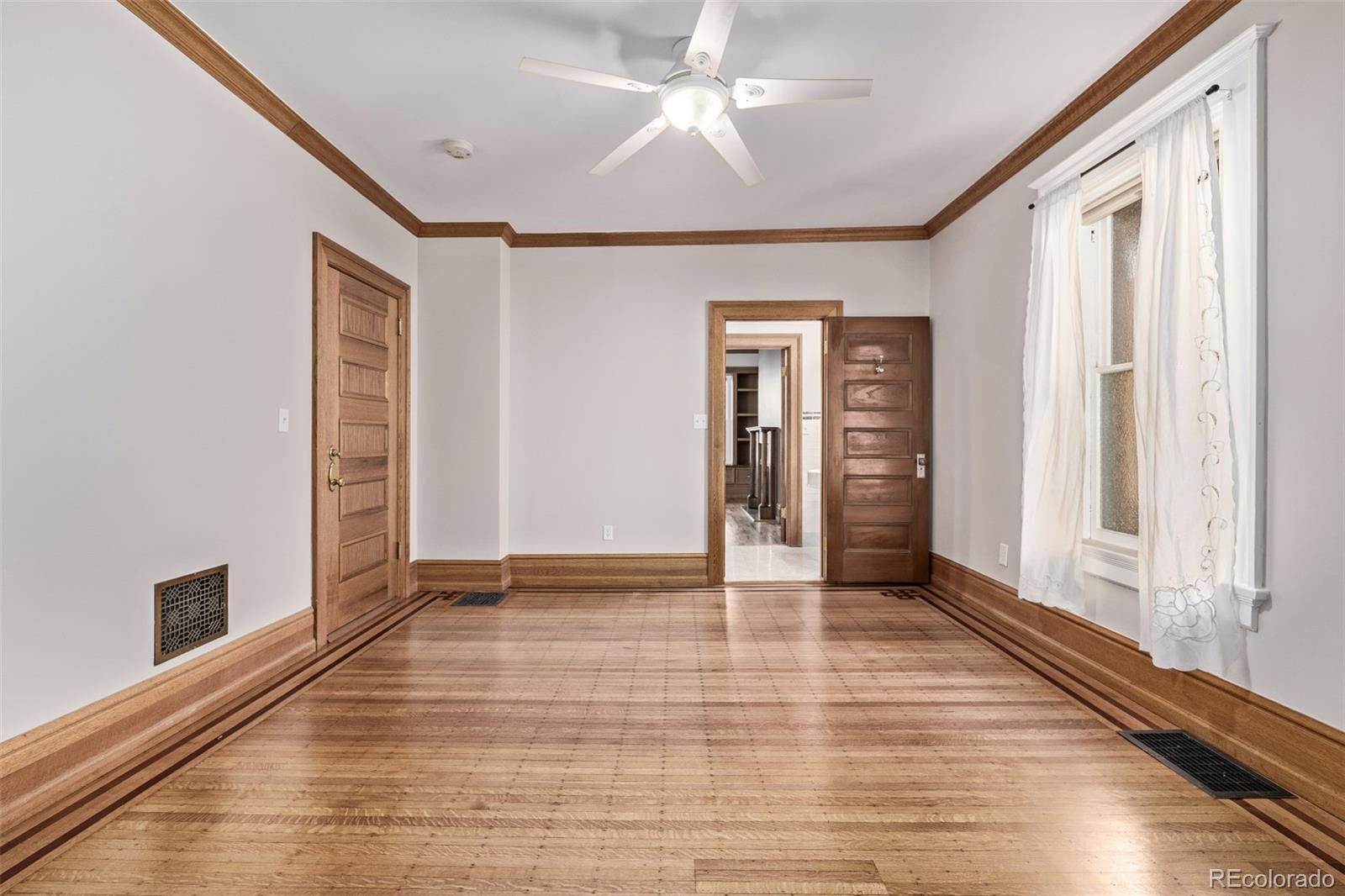1034 N Logan Street Unit: 2W
