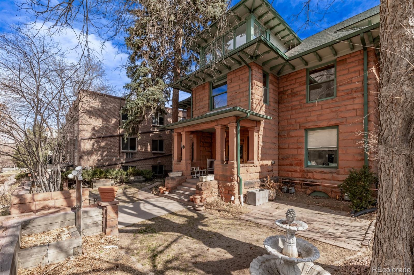 1034 N Logan Street Unit: 2W