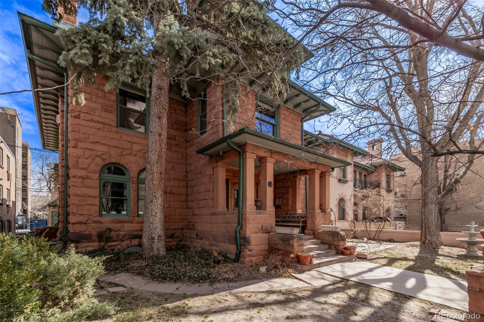 1034 N Logan Street Unit: 2W