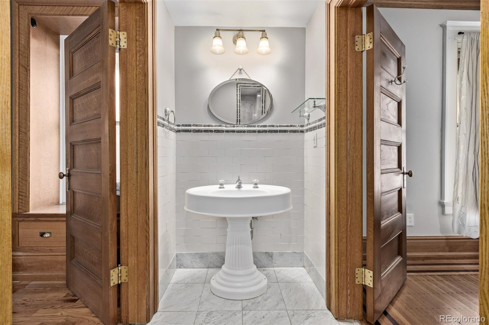 1034 N Logan Street Unit: 2W