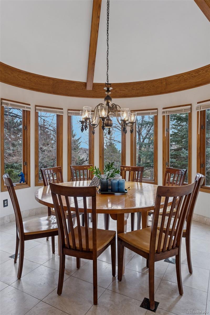 5 Tamarade Drive