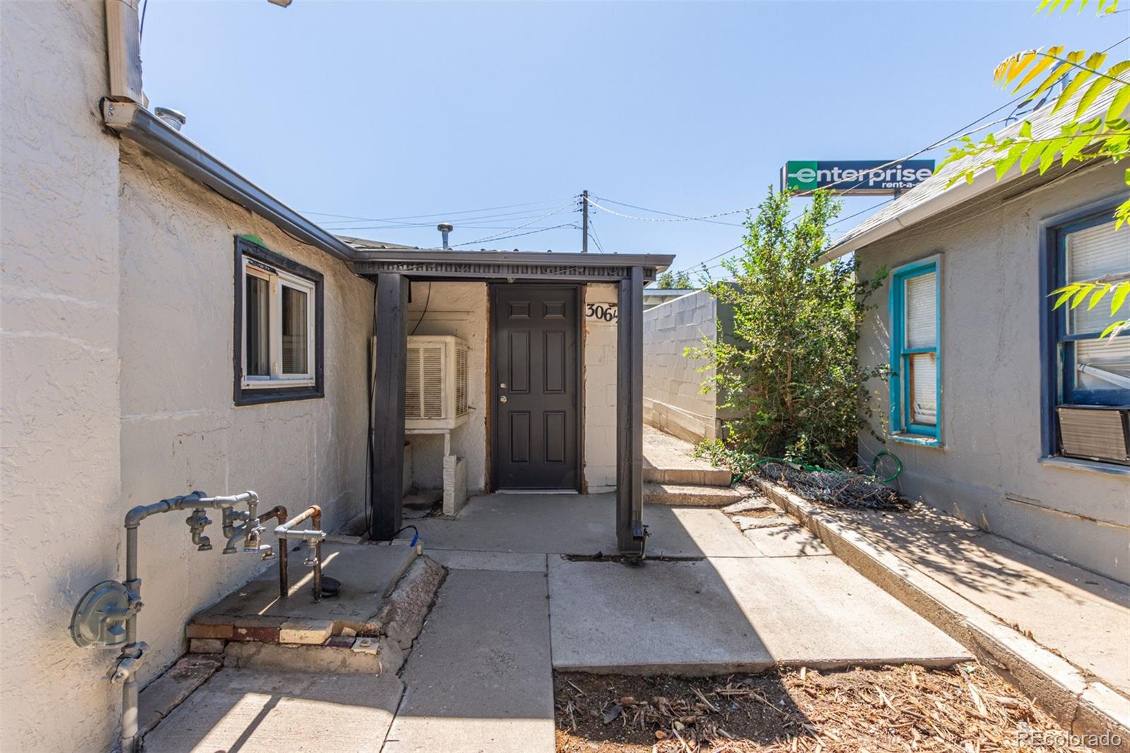 306 E 2nd Street