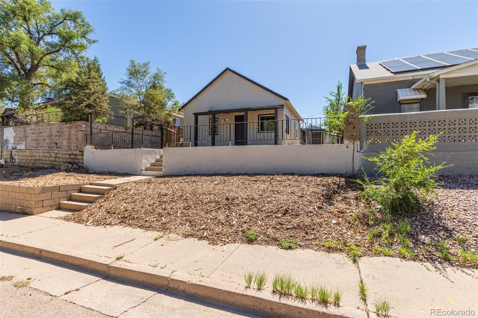 306 E 2nd Street