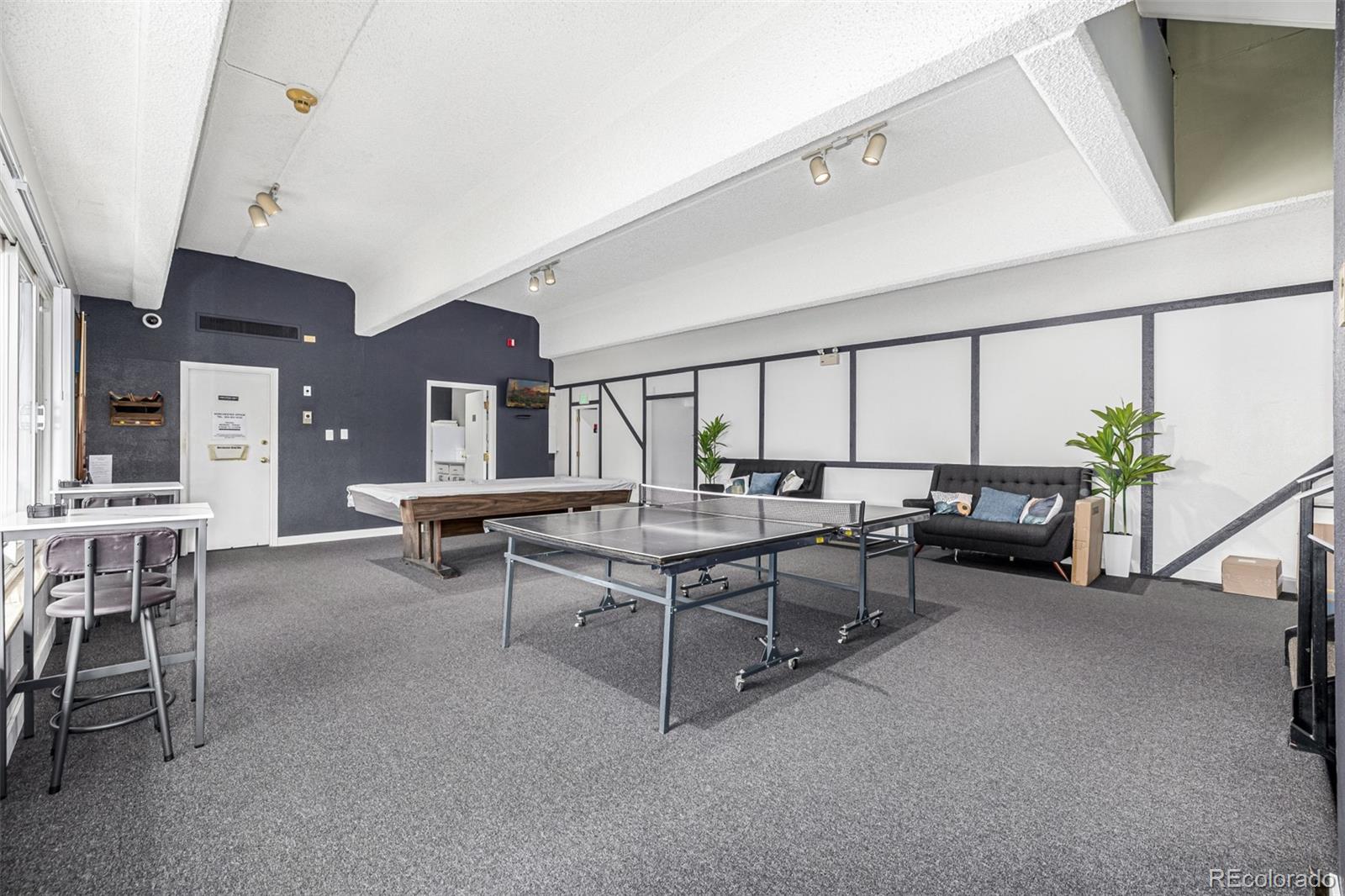 555 E 10th Avenue Unit: 10
