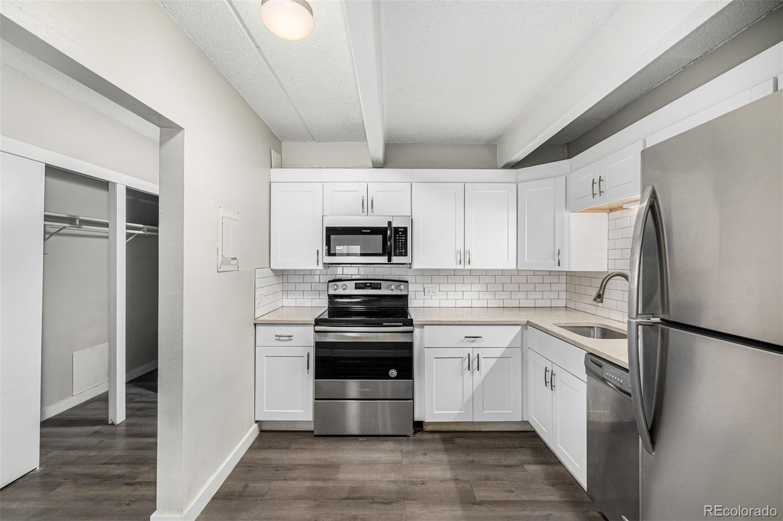 555 E 10th Avenue Unit: 10