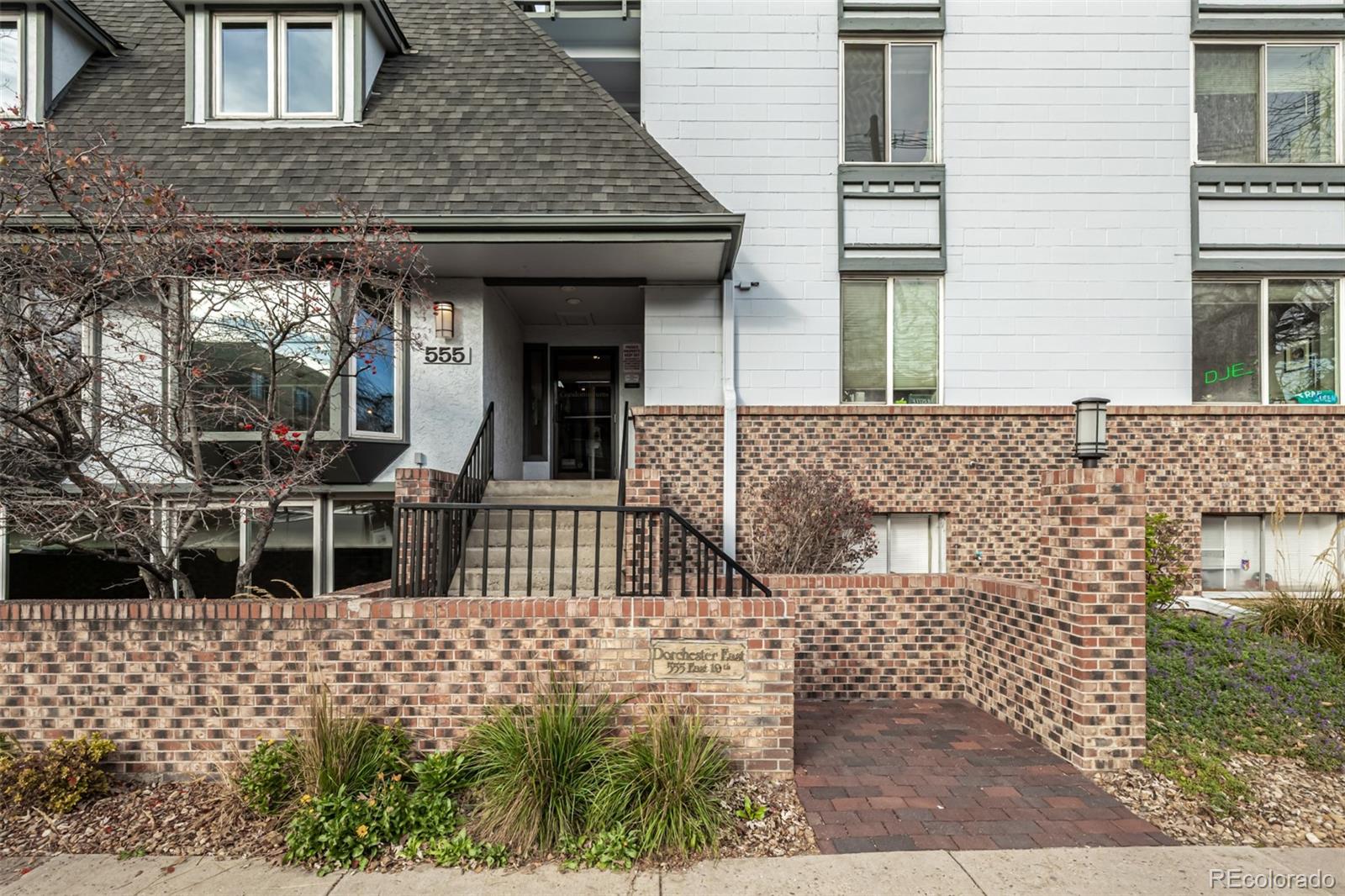 555 E 10th Avenue Unit: 10