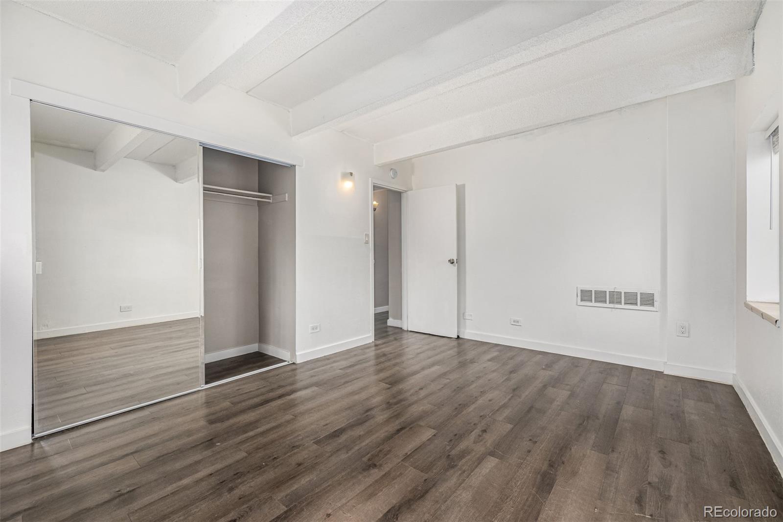 555 E 10th Avenue Unit: 10