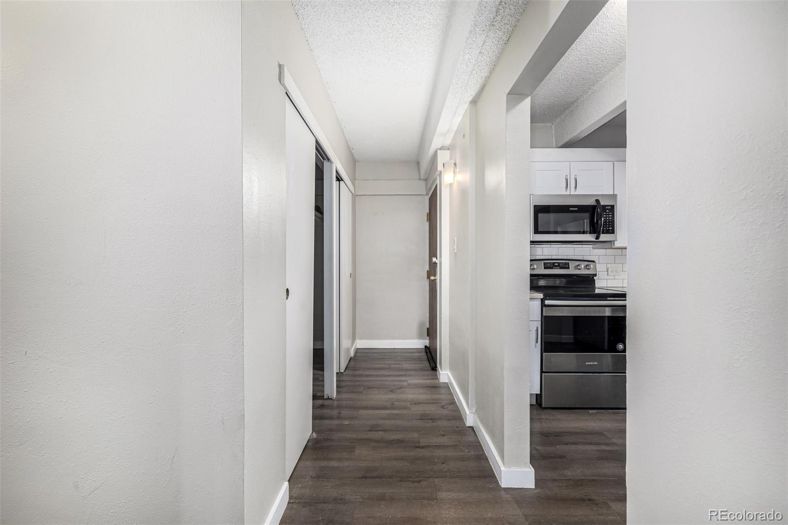 555 E 10th Avenue Unit: 10