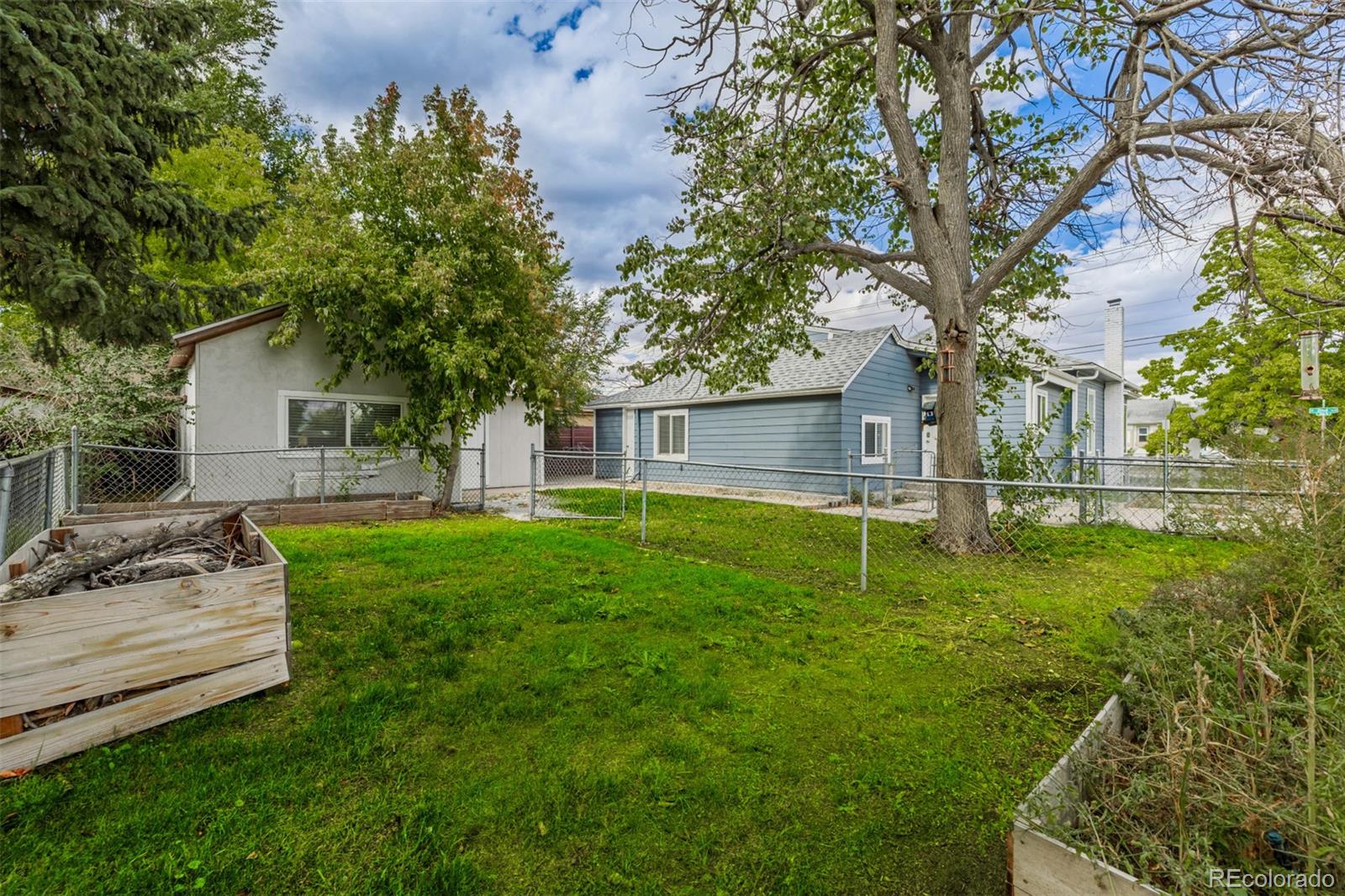 3300 W 2nd Avenue
