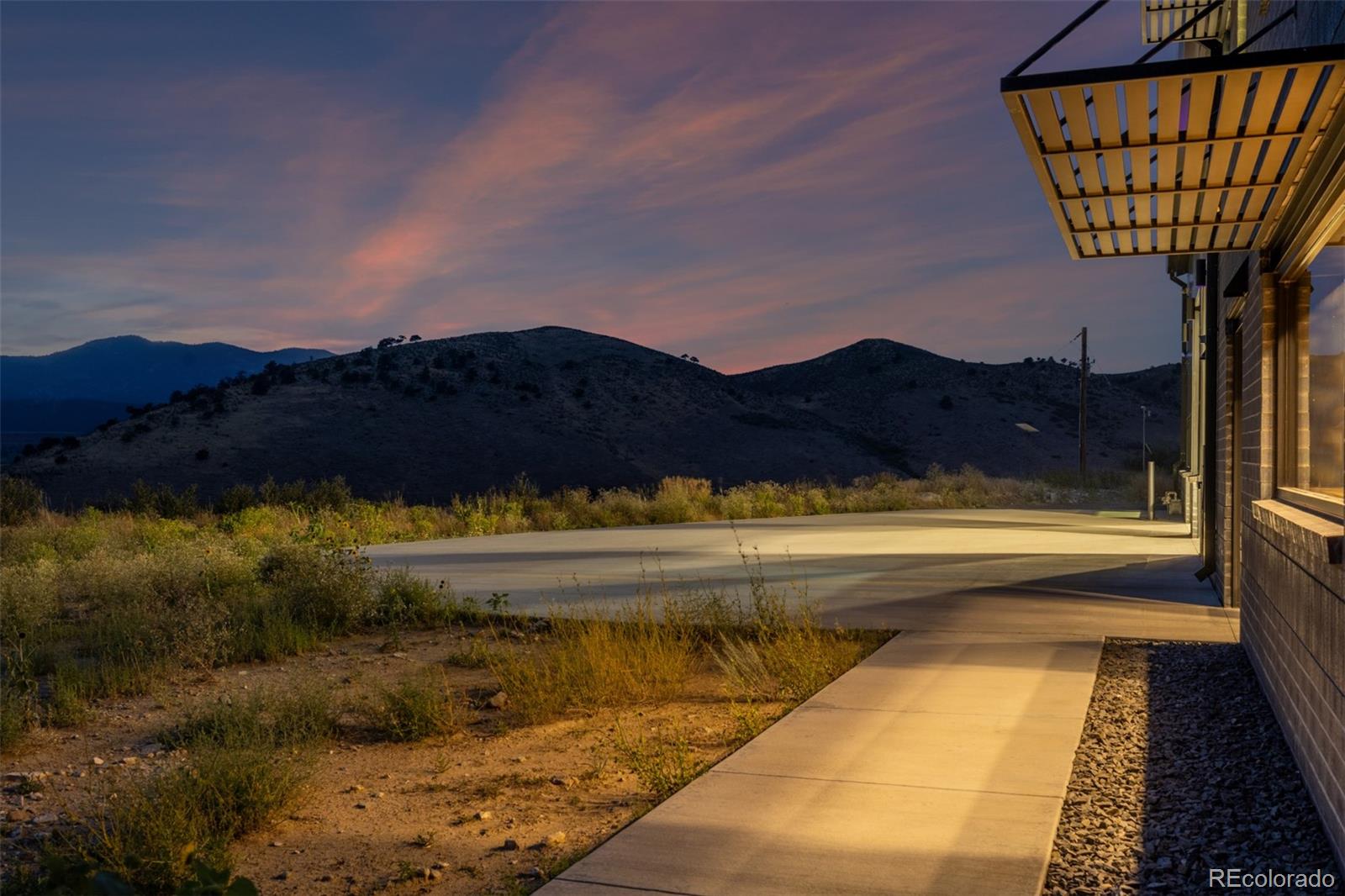 6502 & 6200 Kiva Ridge Drive