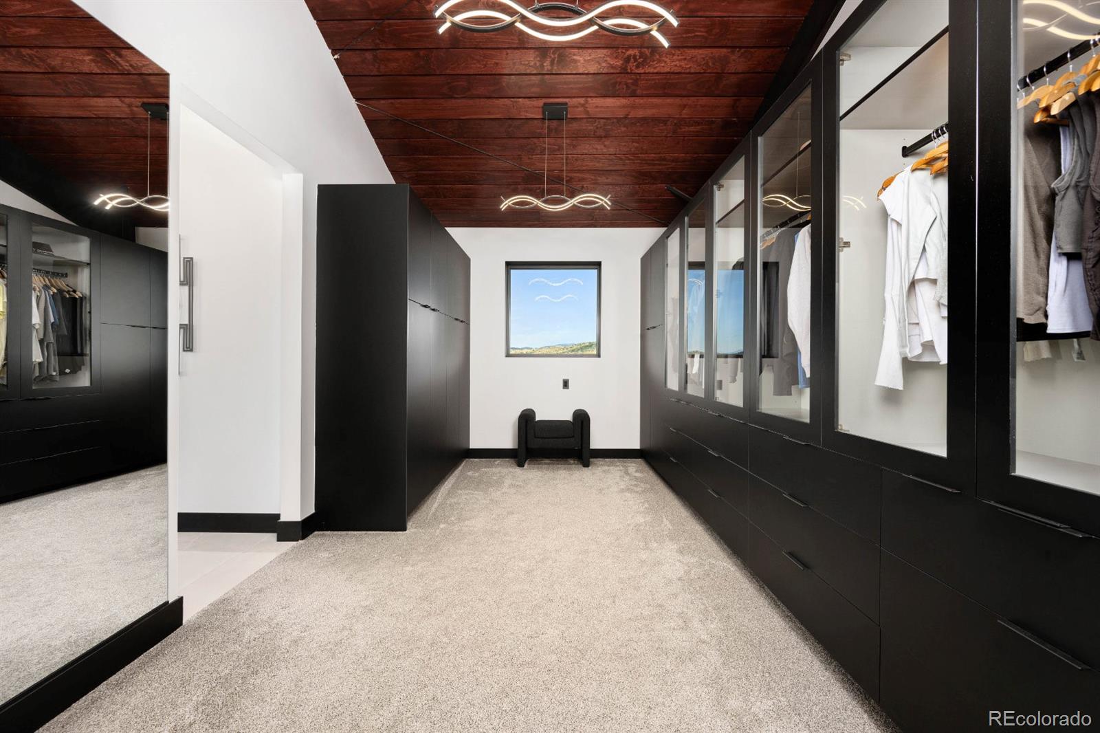6502 & 6200 Kiva Ridge Drive