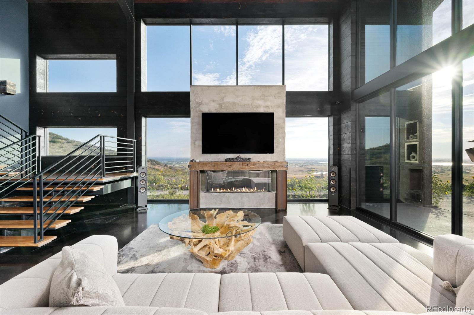 6502 & 6200 Kiva Ridge Drive