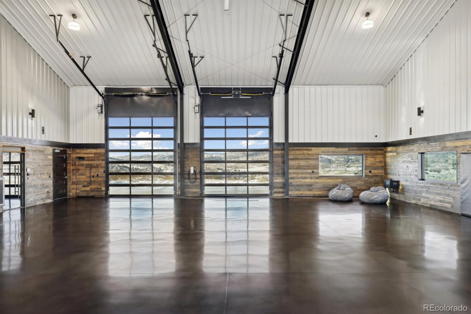 6502 & 6200 Kiva Ridge Drive