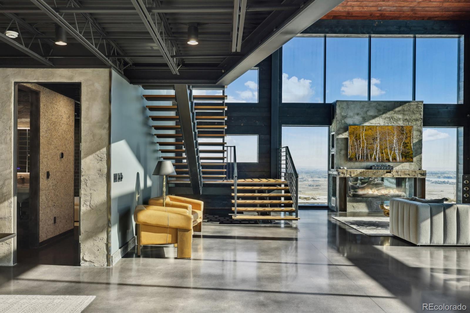 6502 & 6200 Kiva Ridge Drive