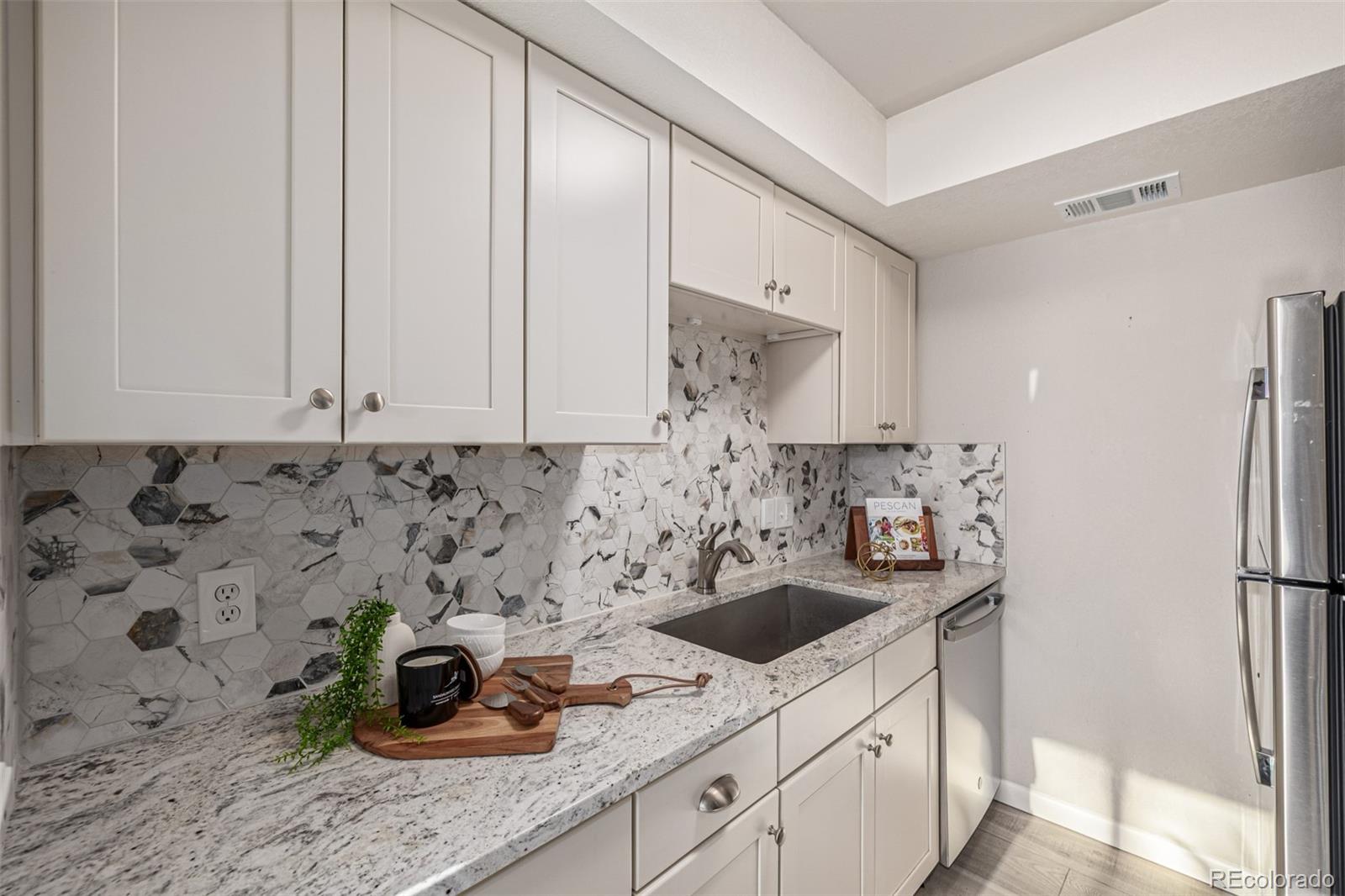 1342 S Cathay Court Unit: 104
