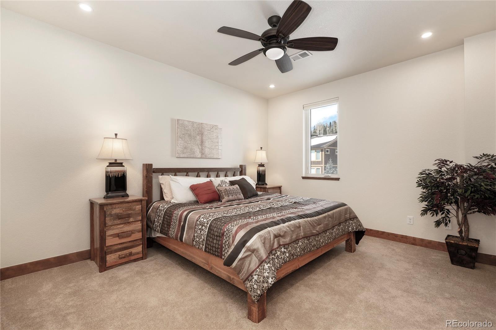 1745 Pioneer Trail