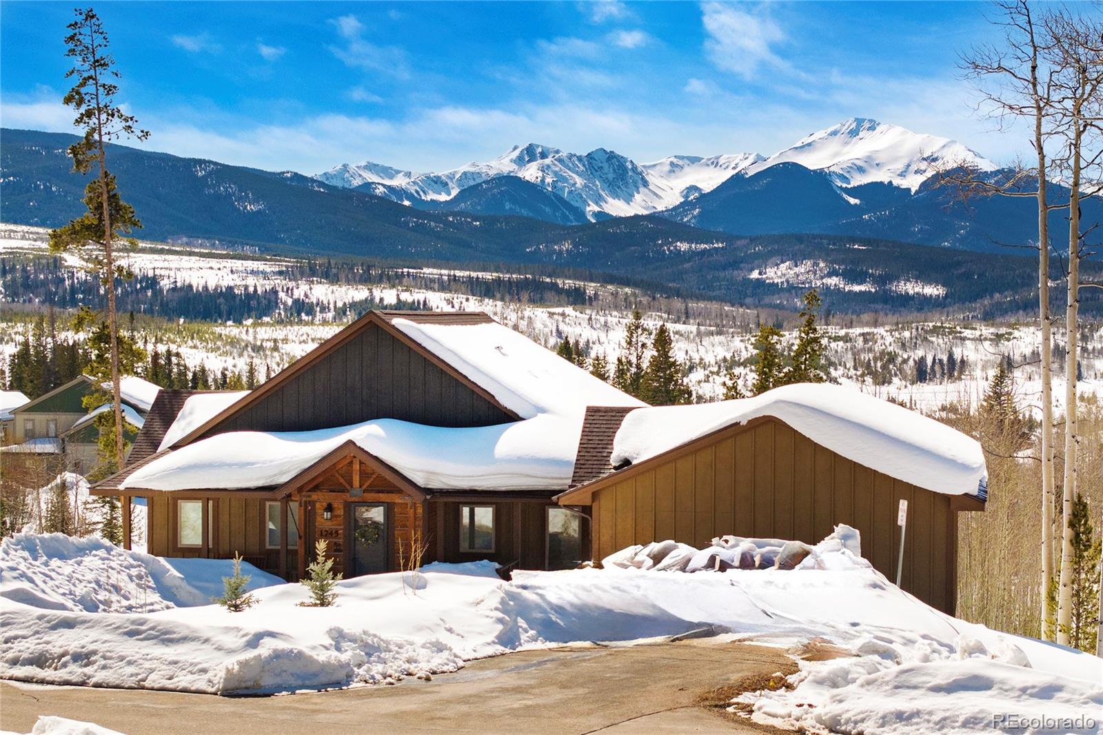 1745 Pioneer Trail