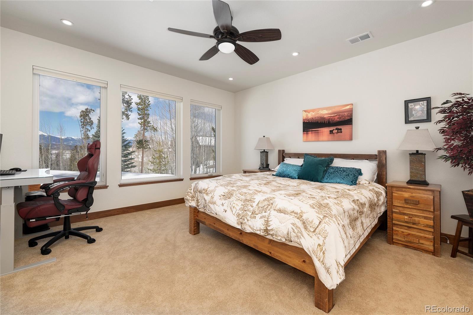 1745 Pioneer Trail
