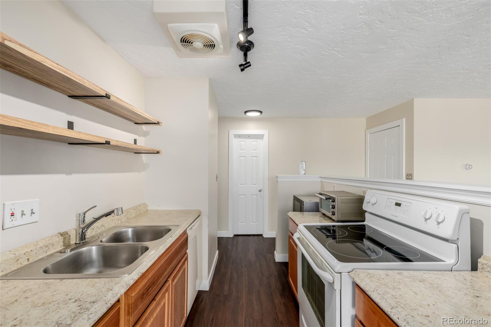 310 S Ames Street Unit: 11