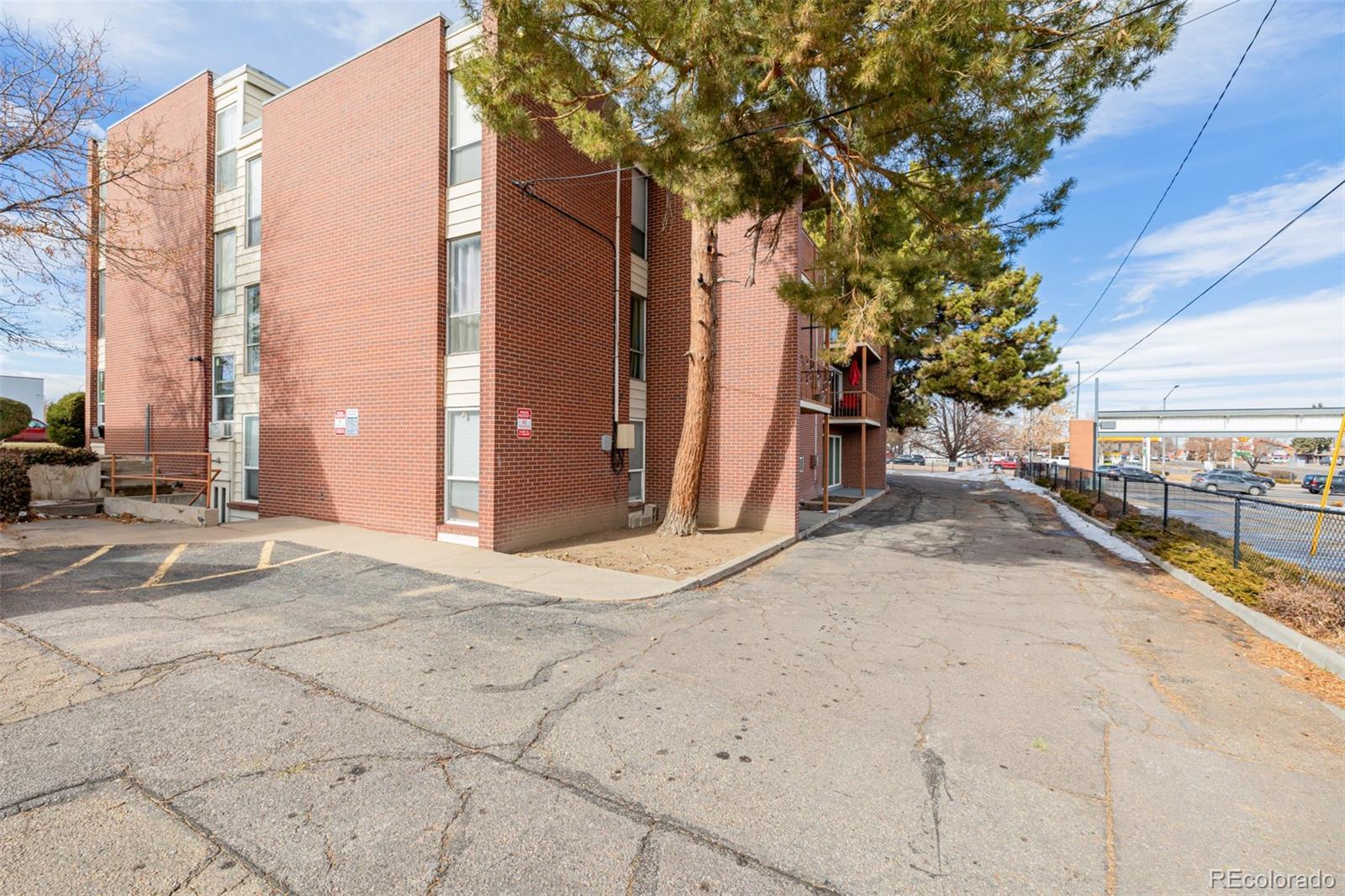 310 S Ames Street Unit: 11