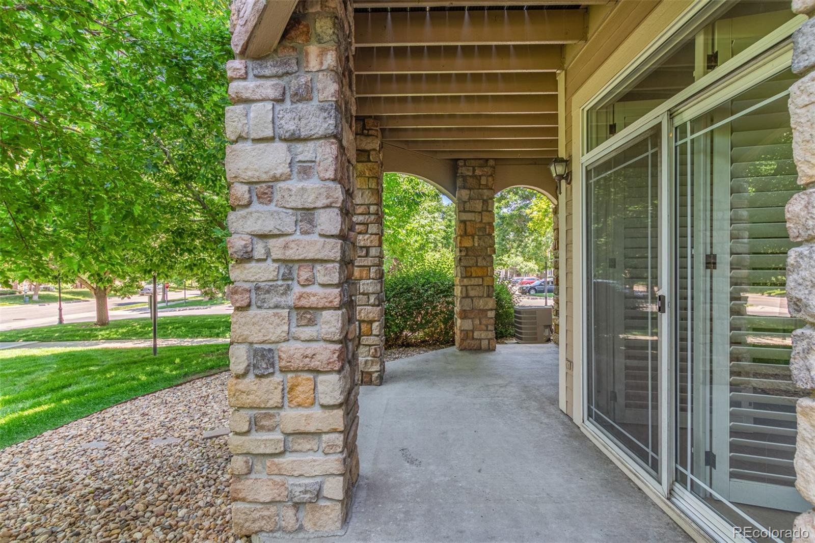 8427 S Hoyt Way Unit: 107