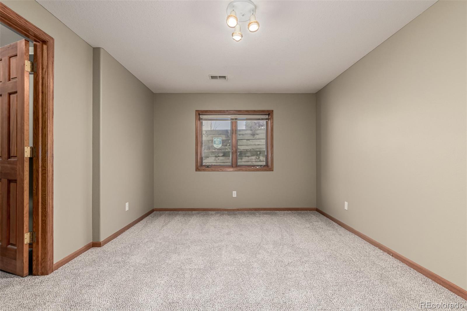 3761 Ashmount Drive