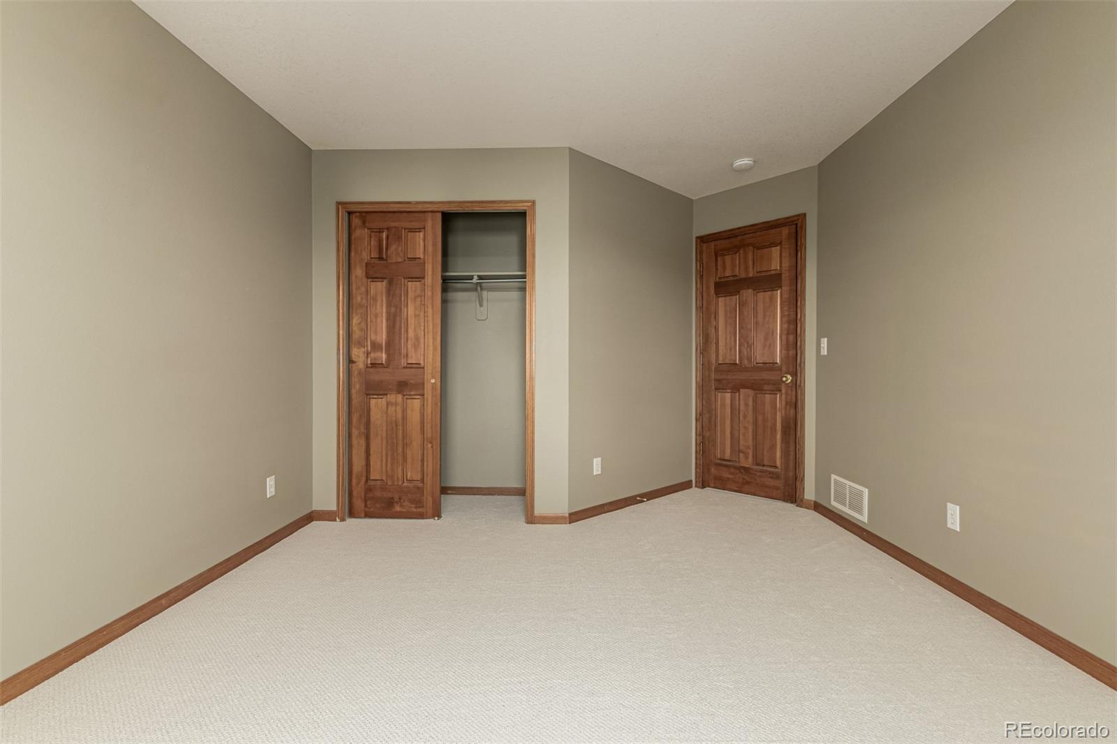 3761 Ashmount Drive