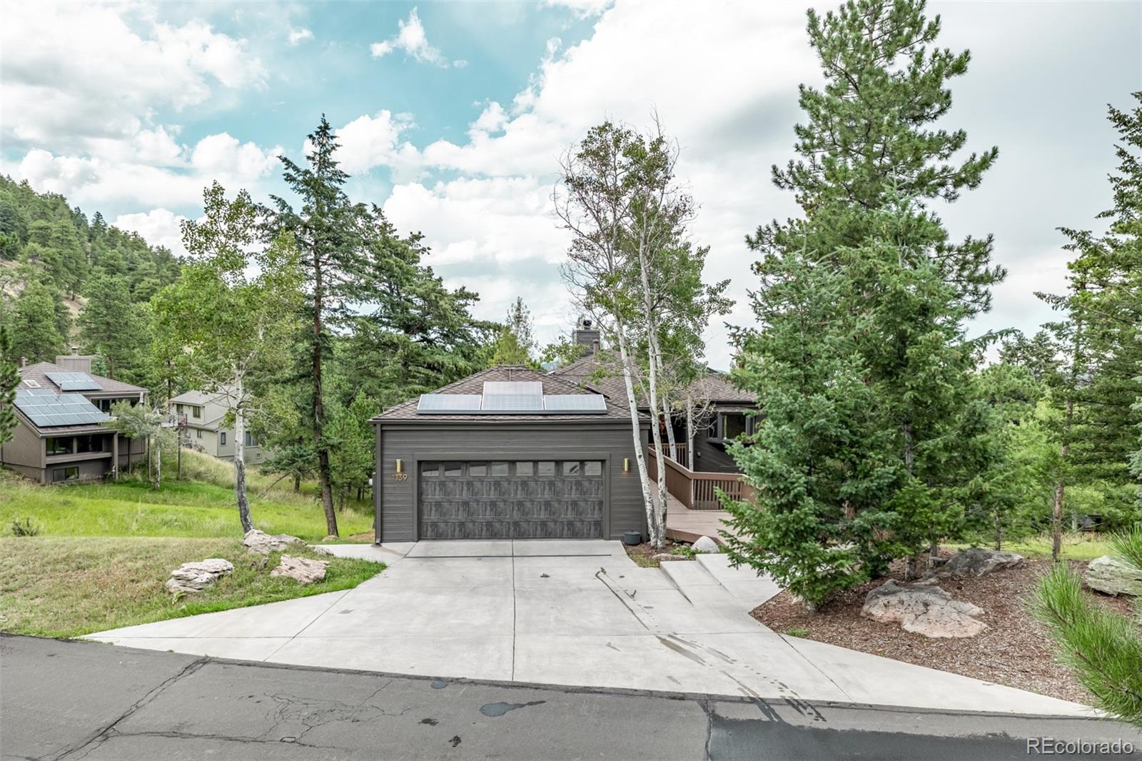 1139 Genesee Vista Road