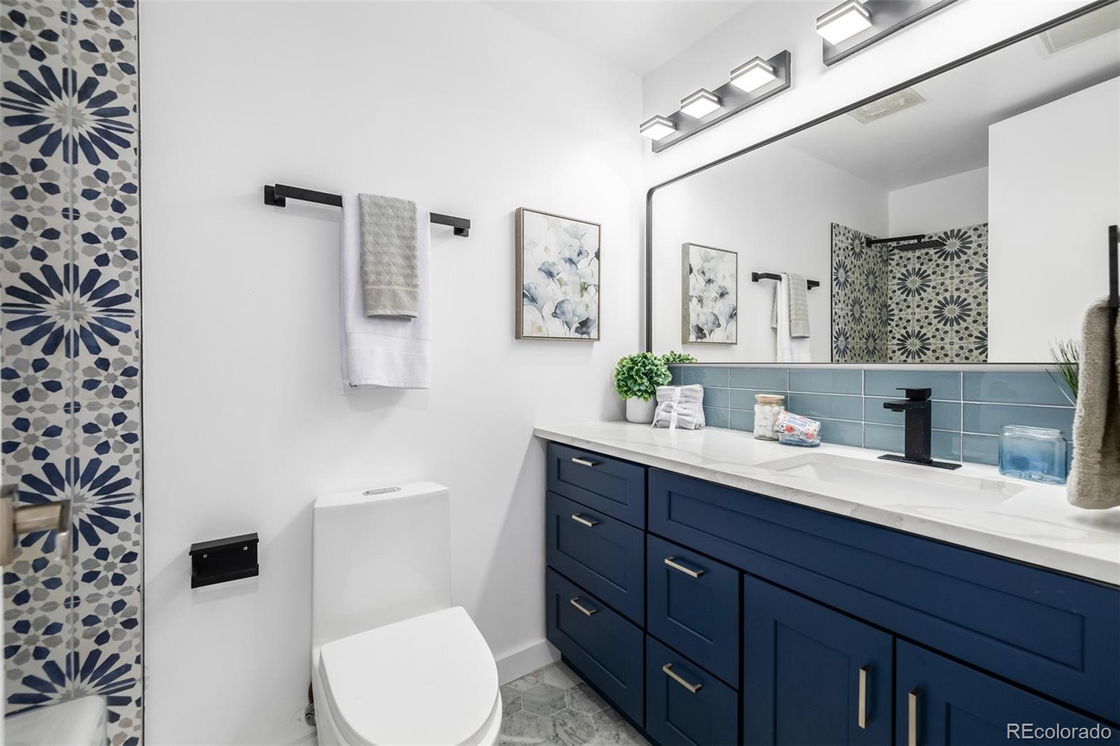 1201 N Williams Street Unit: 14B