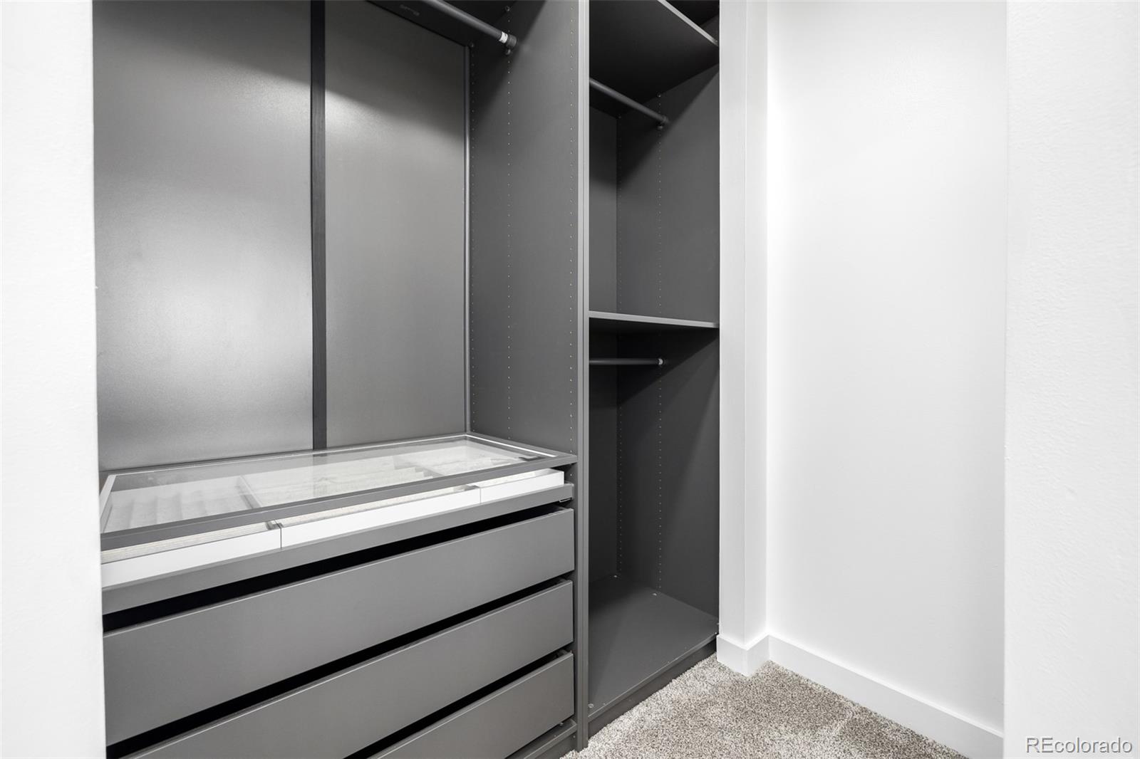 1201 N Williams Street Unit: 14B