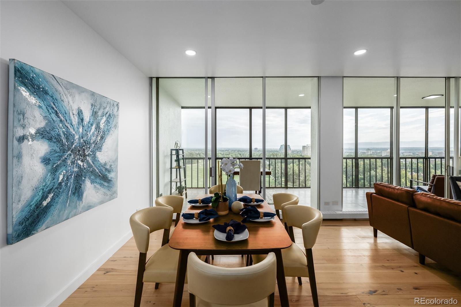 1201 N Williams Street Unit: 14B