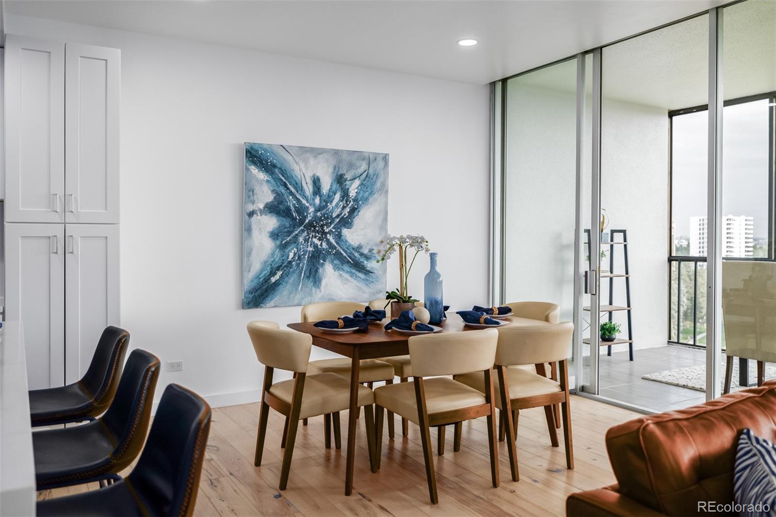 1201 N Williams Street Unit: 14B