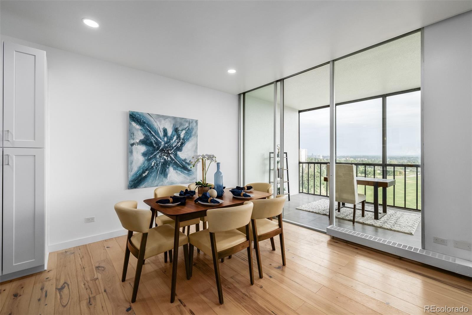 1201 N Williams Street Unit: 14B