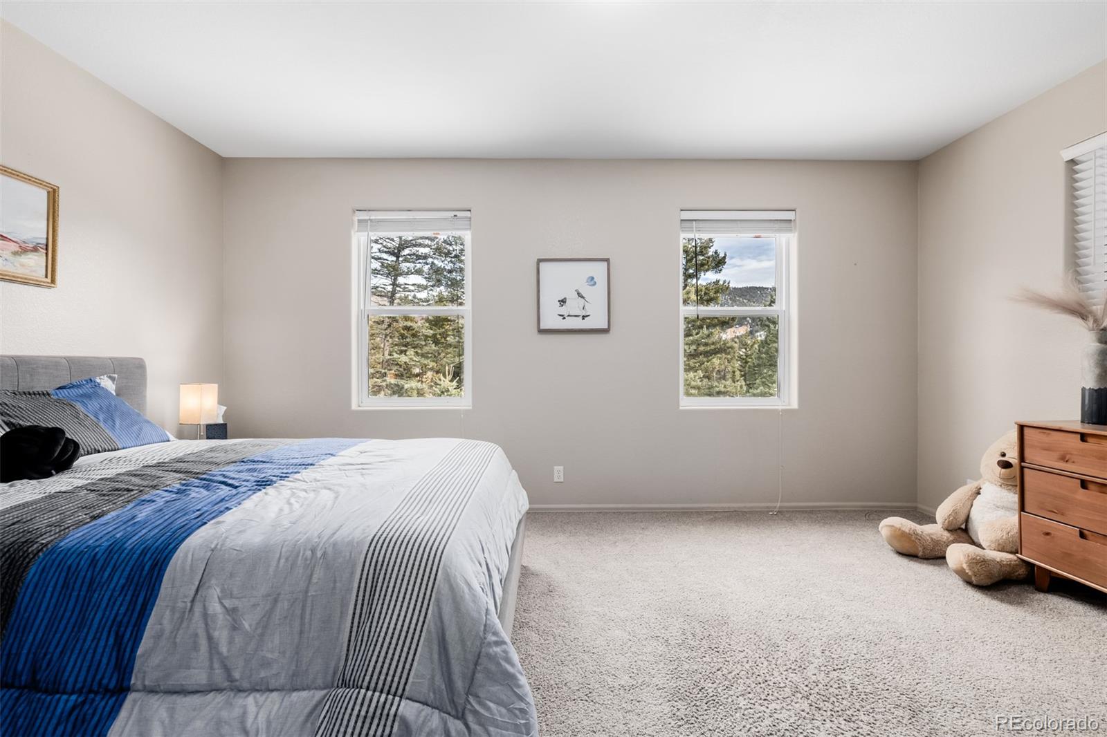 556 Crystola Court