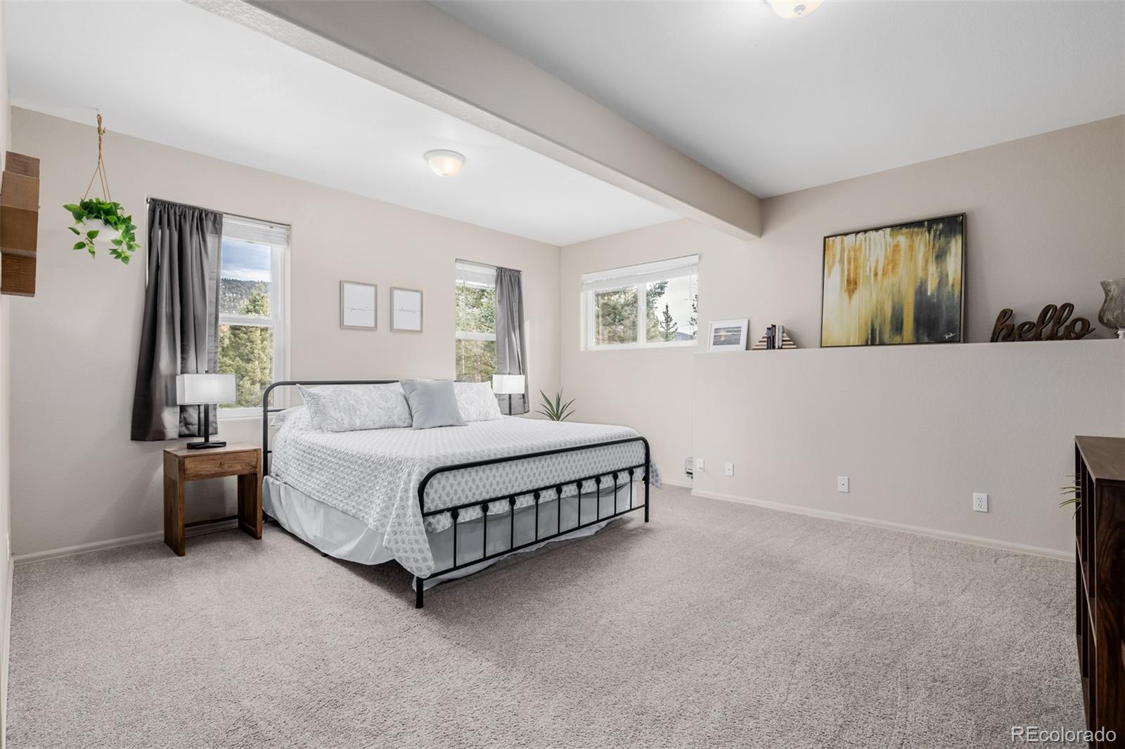 556 Crystola Court