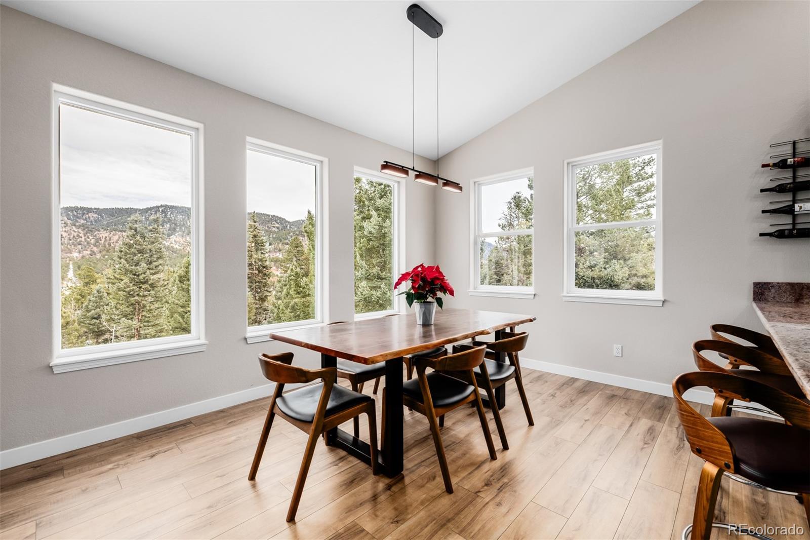 556 Crystola Court