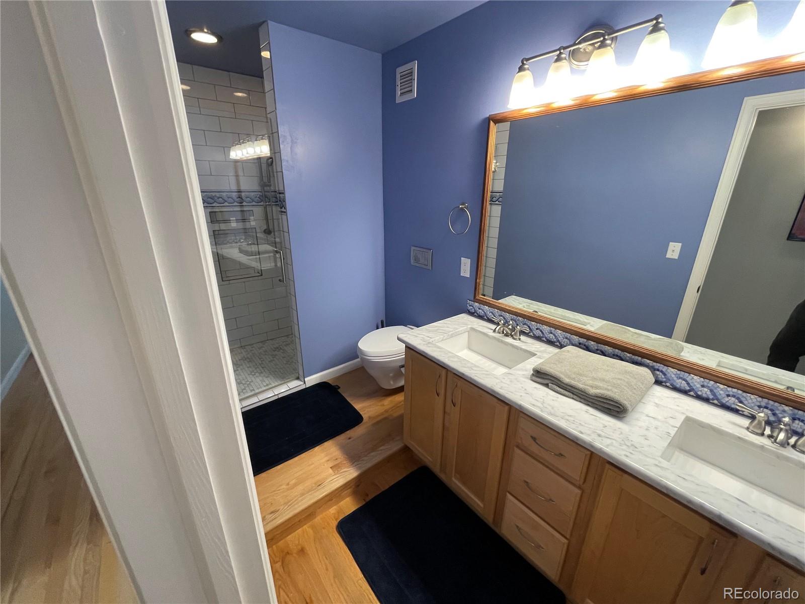 1555 California Street Unit: 610