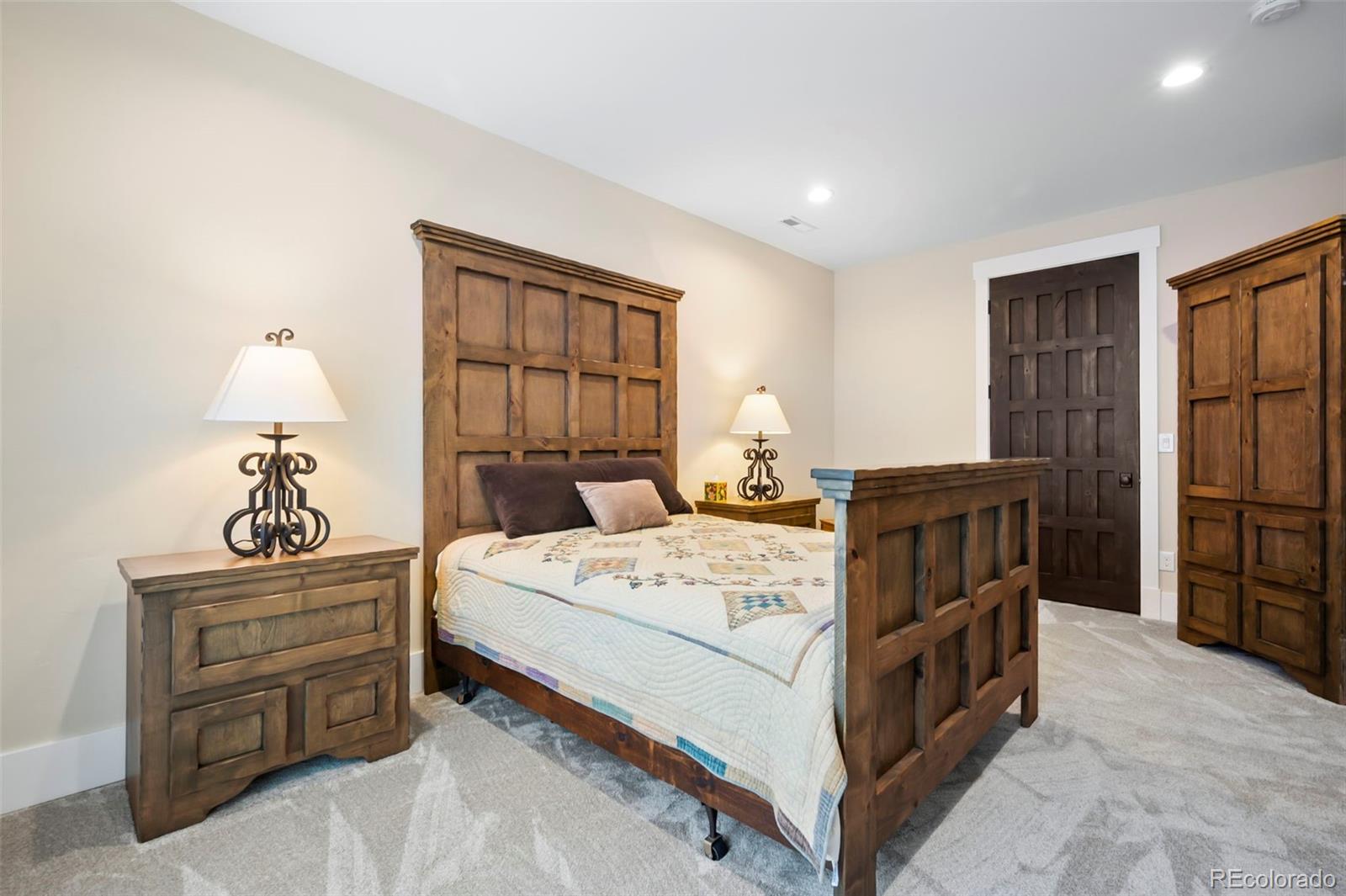 4694 Settlers Ranch Road
