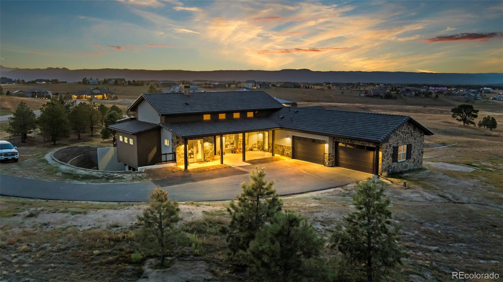 4694 Settlers Ranch Road
