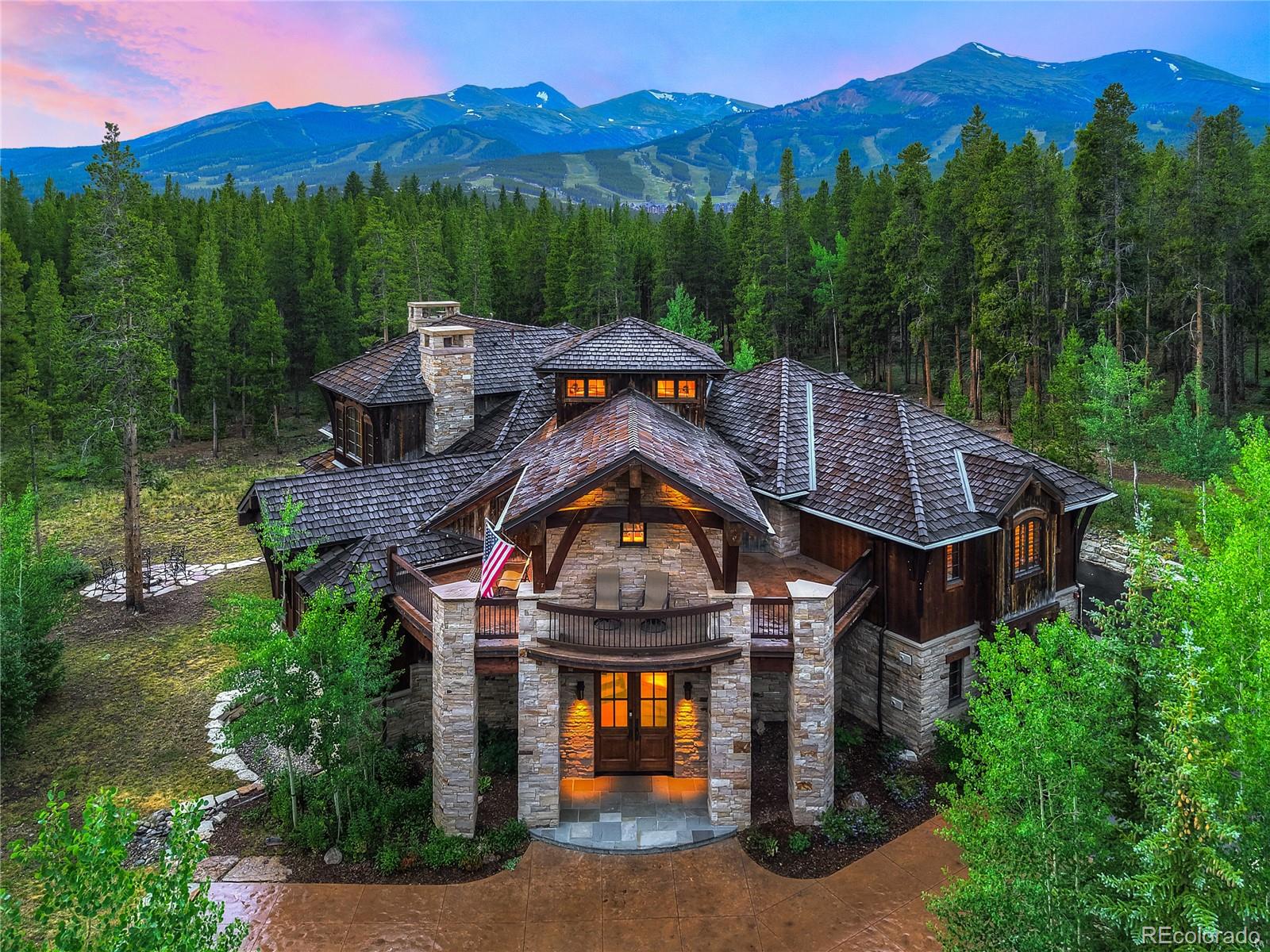 327 Peerless Drive