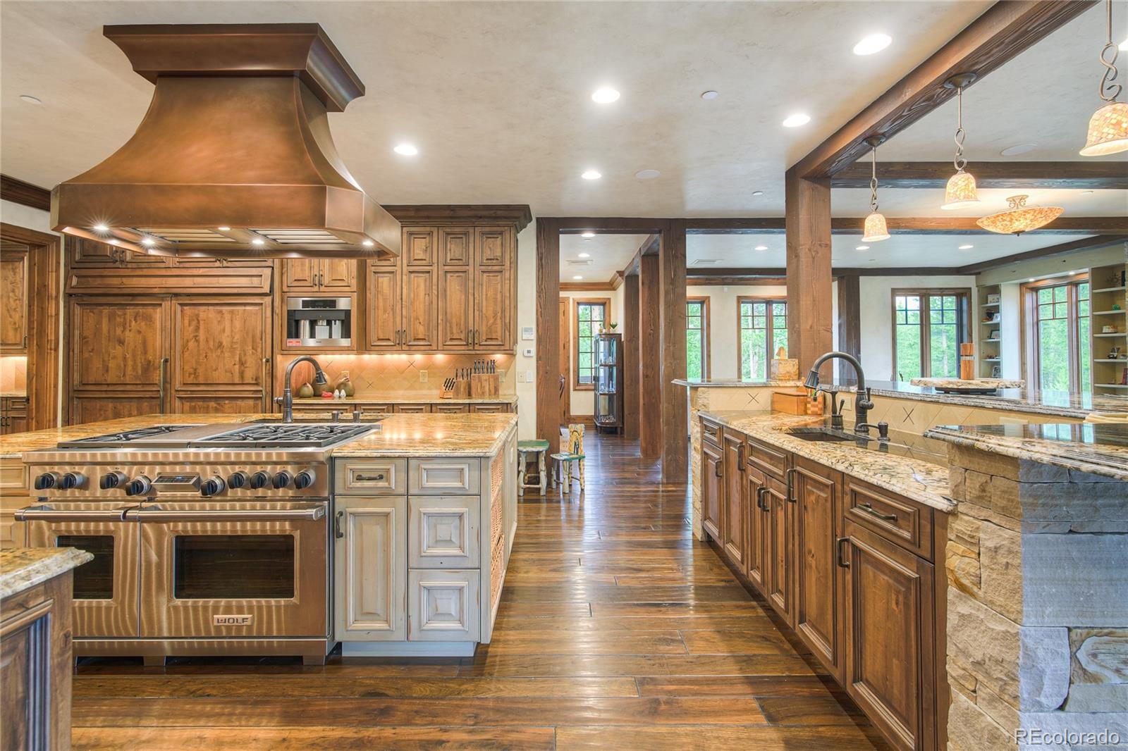327 Peerless Drive