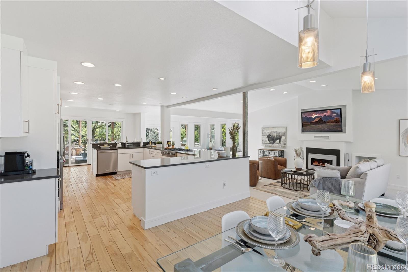 6128 Songbird Circle