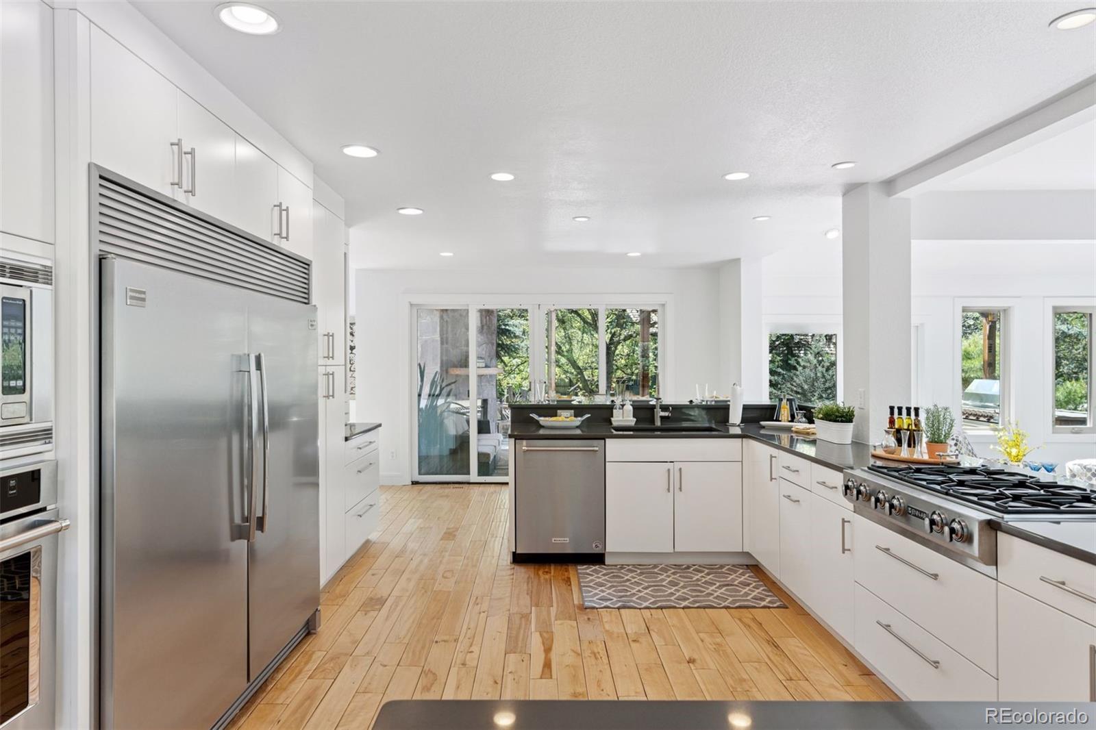 6128 Songbird Circle